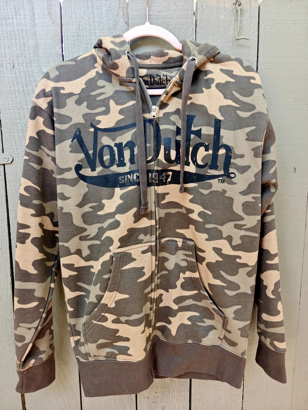 Von Dutch Men's Camo Zip-Up Hoodie - Green and Tan